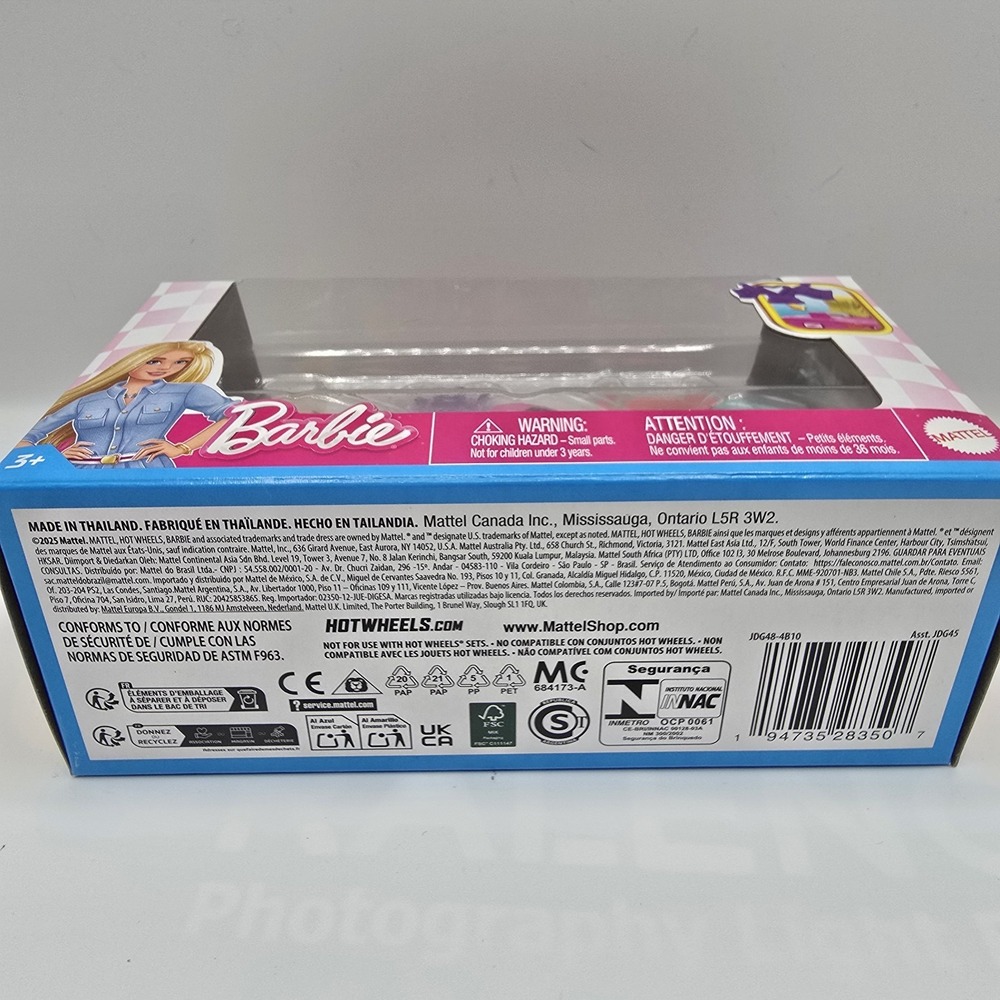 2025 Hot Wheels Racer Verse BARBIE - Ken, Barbie Malibu and Teresa - Picture 6 of 6